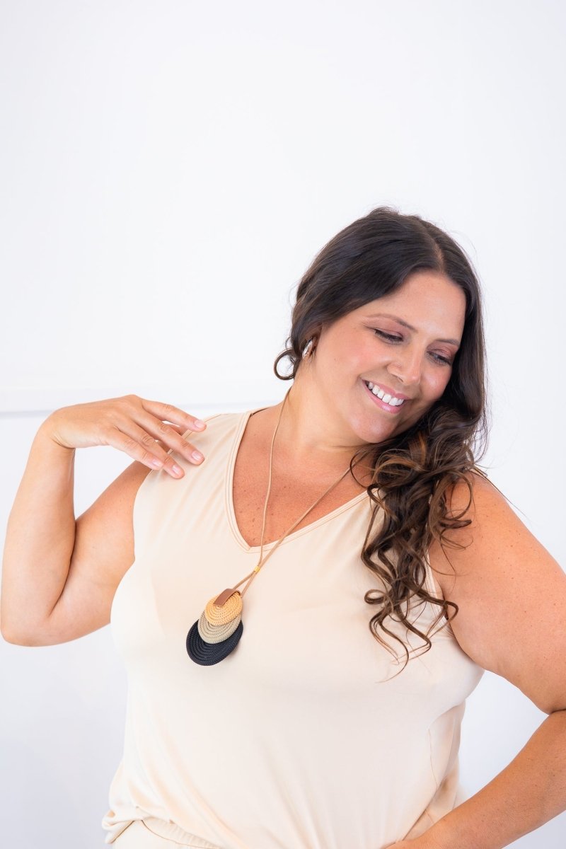 Conjunto Olivia - Bermudinha e Blusa Regata em Malha Confort - Naguirre Shop