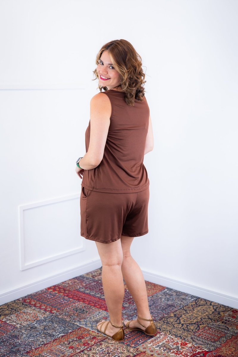 Conjunto Olivia - Bermudinha e Blusa Regata em Malha Confort - Naguirre Shop