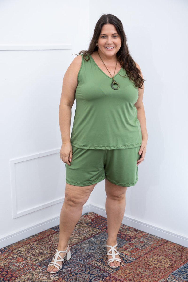 Conjunto Olivia - Bermudinha e Blusa Regata em Malha Confort - Naguirre Shop