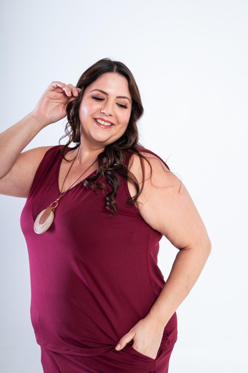 Conjunto Olivia - Bermudinha e Blusa Regata em Malha Confort - Naguirre Shop