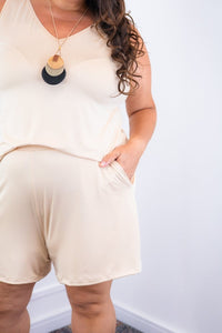 Conjunto Olivia - Bermudinha e Blusa Regata em Malha Confort - Naguirre Shop