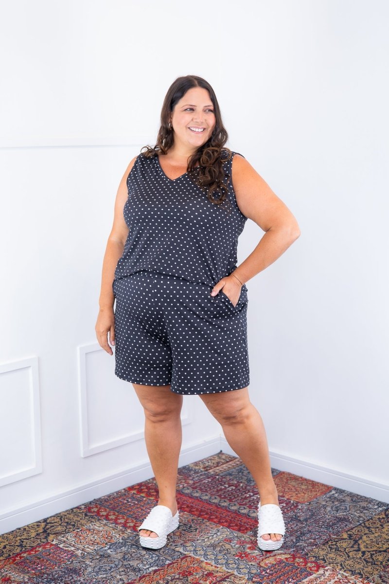 Conjunto Olivia - Bermudinha e Blusa Regata em Malha Confort - Naguirre Shop