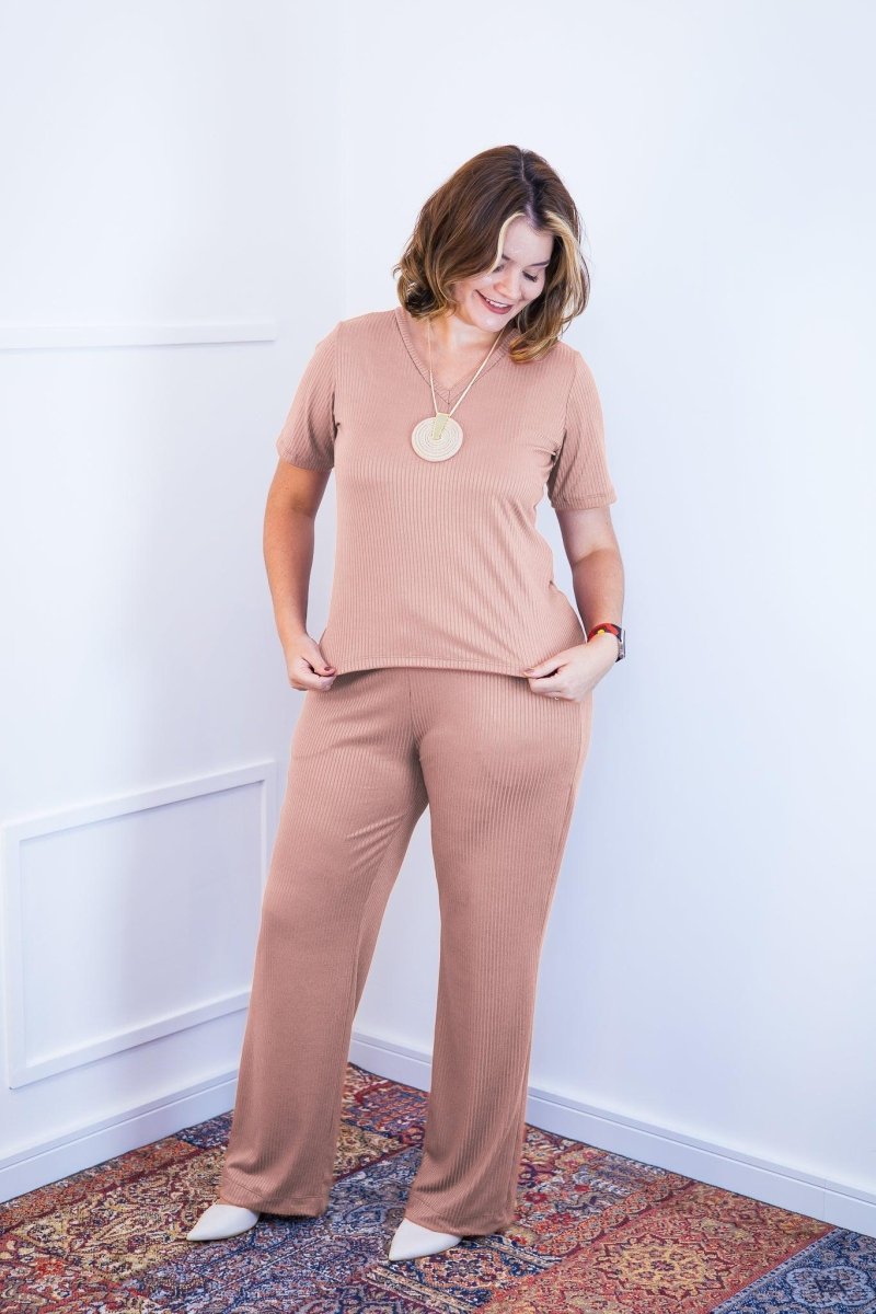 Conjunto Patrícia - Malha Canelada Gola V Pantalona - Naguirre Shop