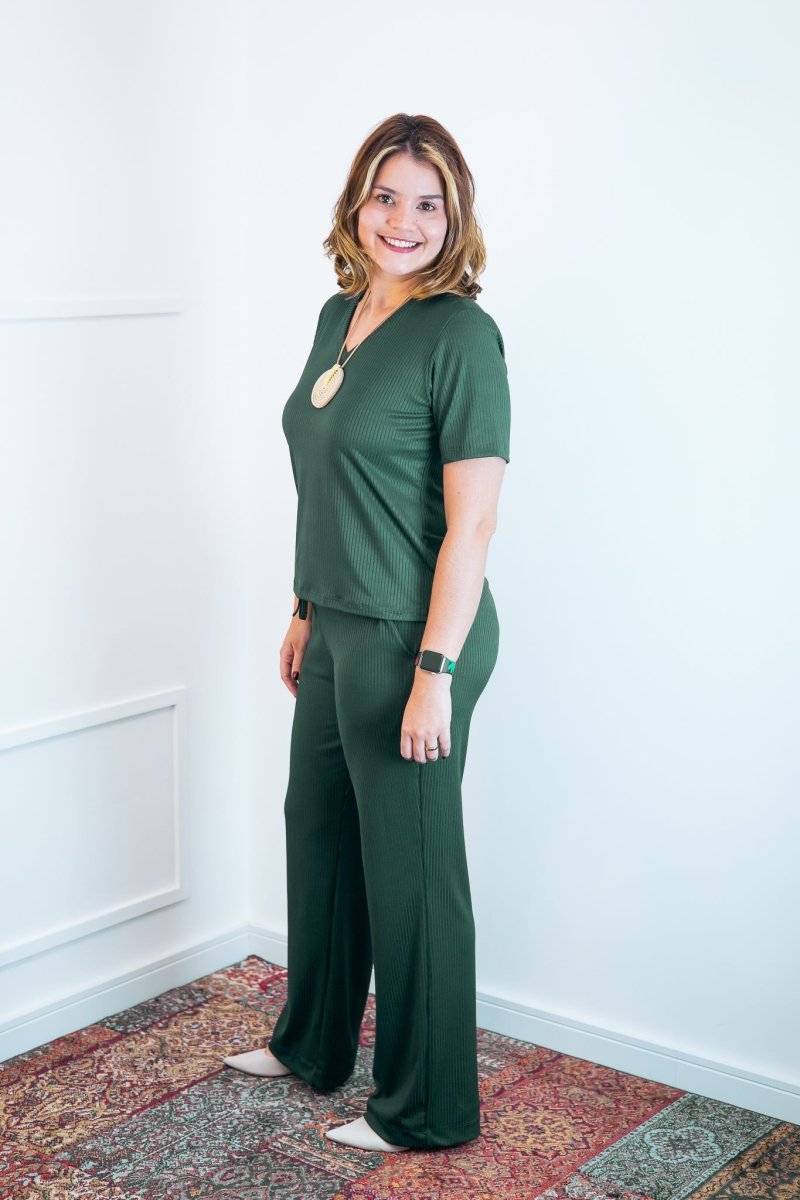 Conjunto Patrícia - Malha Canelada Gola V Pantalona - Naguirre Shop