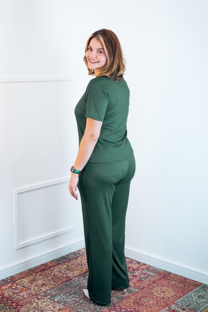 Conjunto Patrícia - Malha Canelada Gola V Pantalona - Naguirre Shop