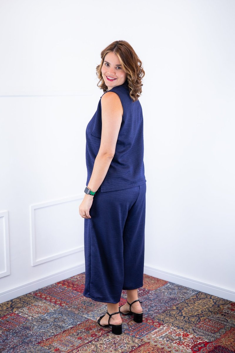 Conjunto Raquel - Blusa e Pantacourt em Linho Light - Naguirre Shop