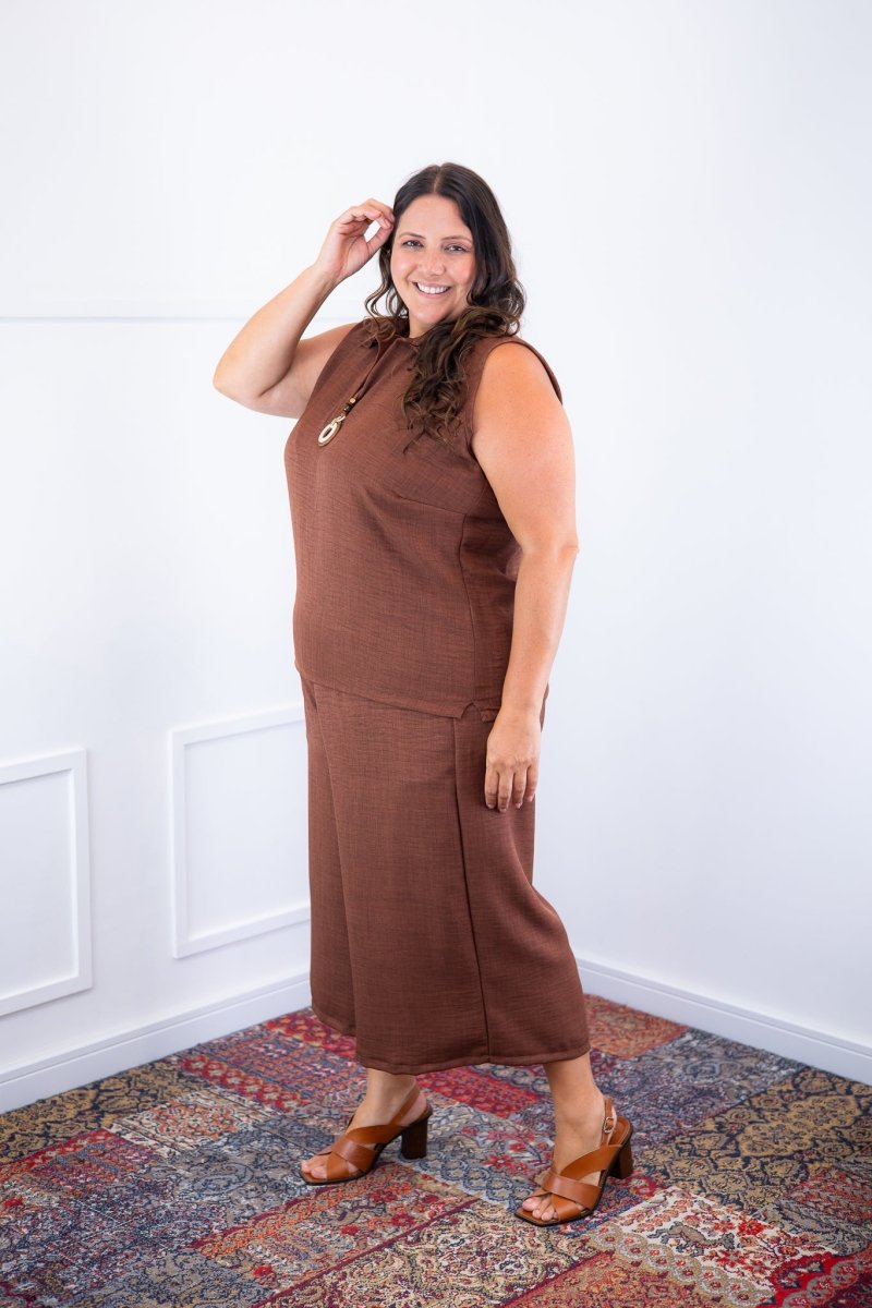 Conjunto Raquel - Blusa e Pantacourt em Linho Light - Naguirre Shop