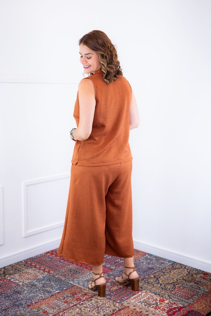 Conjunto Raquel - Blusa e Pantacourt em Linho Light - Naguirre Shop