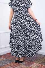 Conjunto Rio – Saia Longa e Blusa com Decote V em Crepe com Caimento Fluido - Naguirre Shop