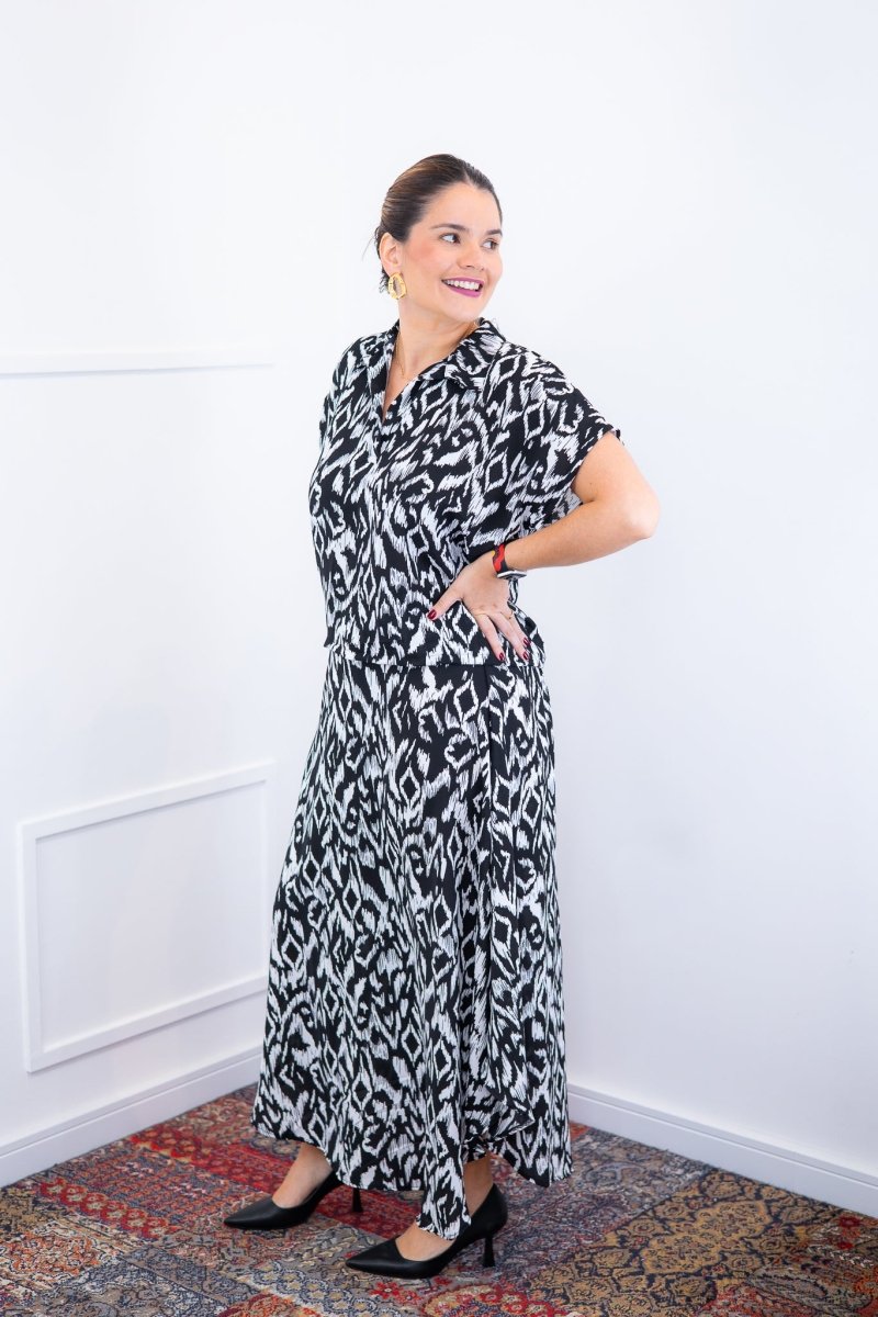 Conjunto Rio – Saia Longa e Blusa com Decote V em Crepe com Caimento Fluido - Naguirre Shop