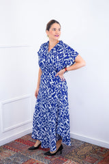 Conjunto Rio – Saia Longa e Blusa com Decote V em Crepe com Caimento Fluido - Naguirre Shop
