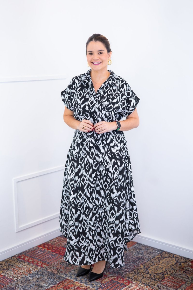 Conjunto Rio – Saia Longa e Blusa com Decote V em Crepe com Caimento Fluido - Naguirre Shop