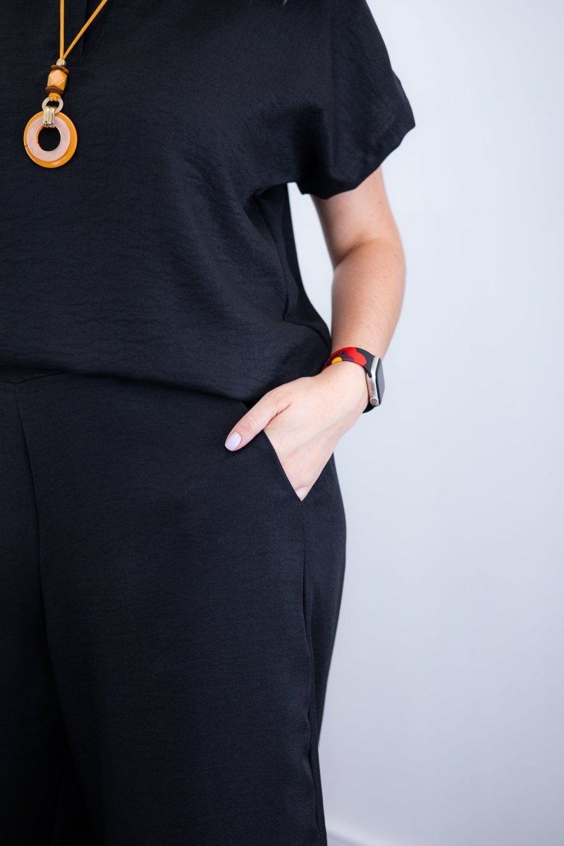 Conjunto Roberta – Blusa e Pantacourt em Linho Light - Naguirre Shop