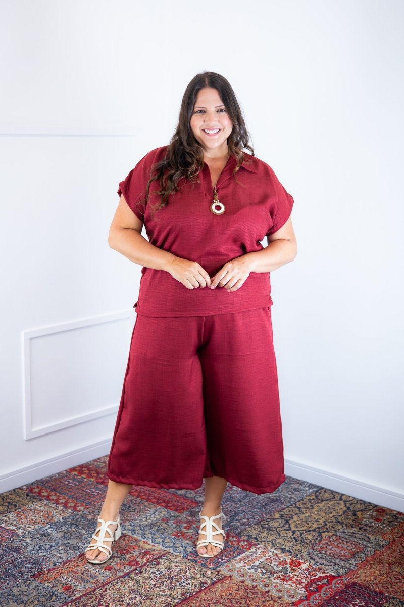 Conjunto Roberta – Blusa e Pantacourt em Linho Light - Naguirre Shop