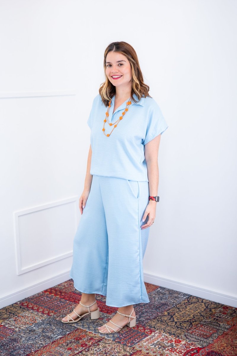 Conjunto Roberta – Blusa e Pantacourt em Linho Light - Naguirre Shop
