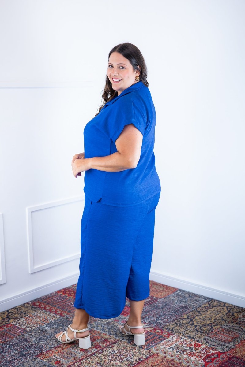 Conjunto Roberta – Blusa e Pantacourt em Linho Light - Naguirre Shop