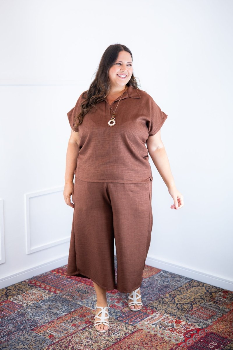Conjunto Roberta – Blusa e Pantacourt em Linho Light - Naguirre Shop
