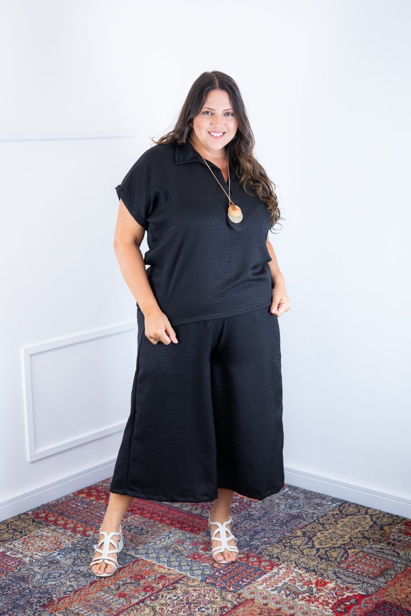 Conjunto Roberta – Blusa e Pantacourt em Linho Light - Naguirre Shop