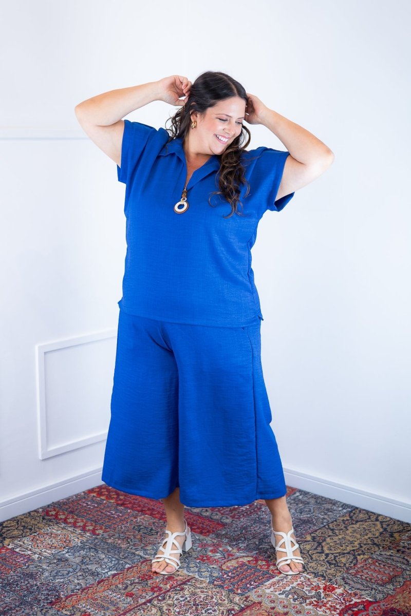 Conjunto Roberta – Blusa e Pantacourt em Linho Light - Naguirre Shop