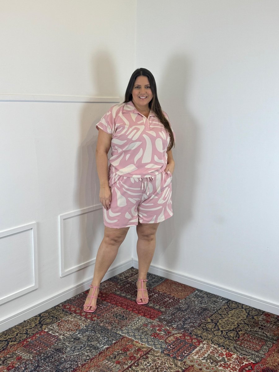 Conjunto Salvador – Bermuda e Blusa em Crepe com Estampa Geométrica - Naguirre Shop