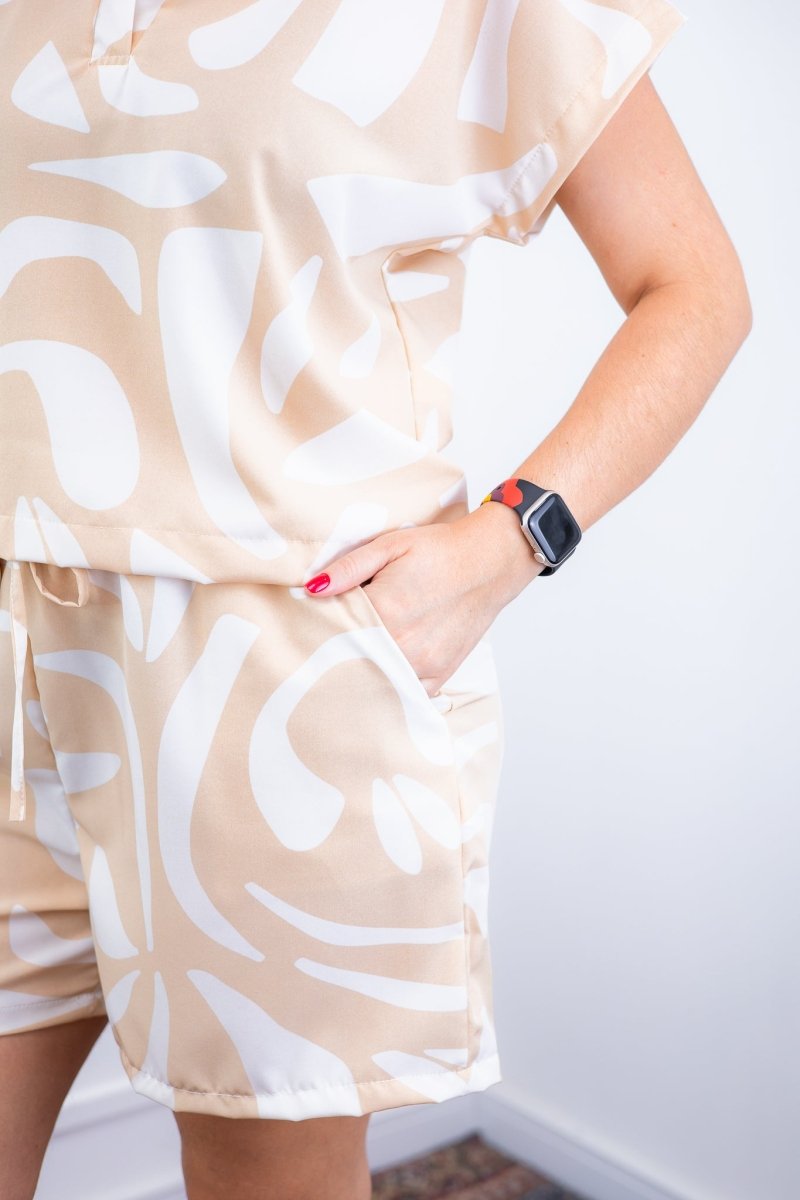 Conjunto Salvador – Bermuda e Blusa em Crepe com Estampa Geométrica - Naguirre Shop
