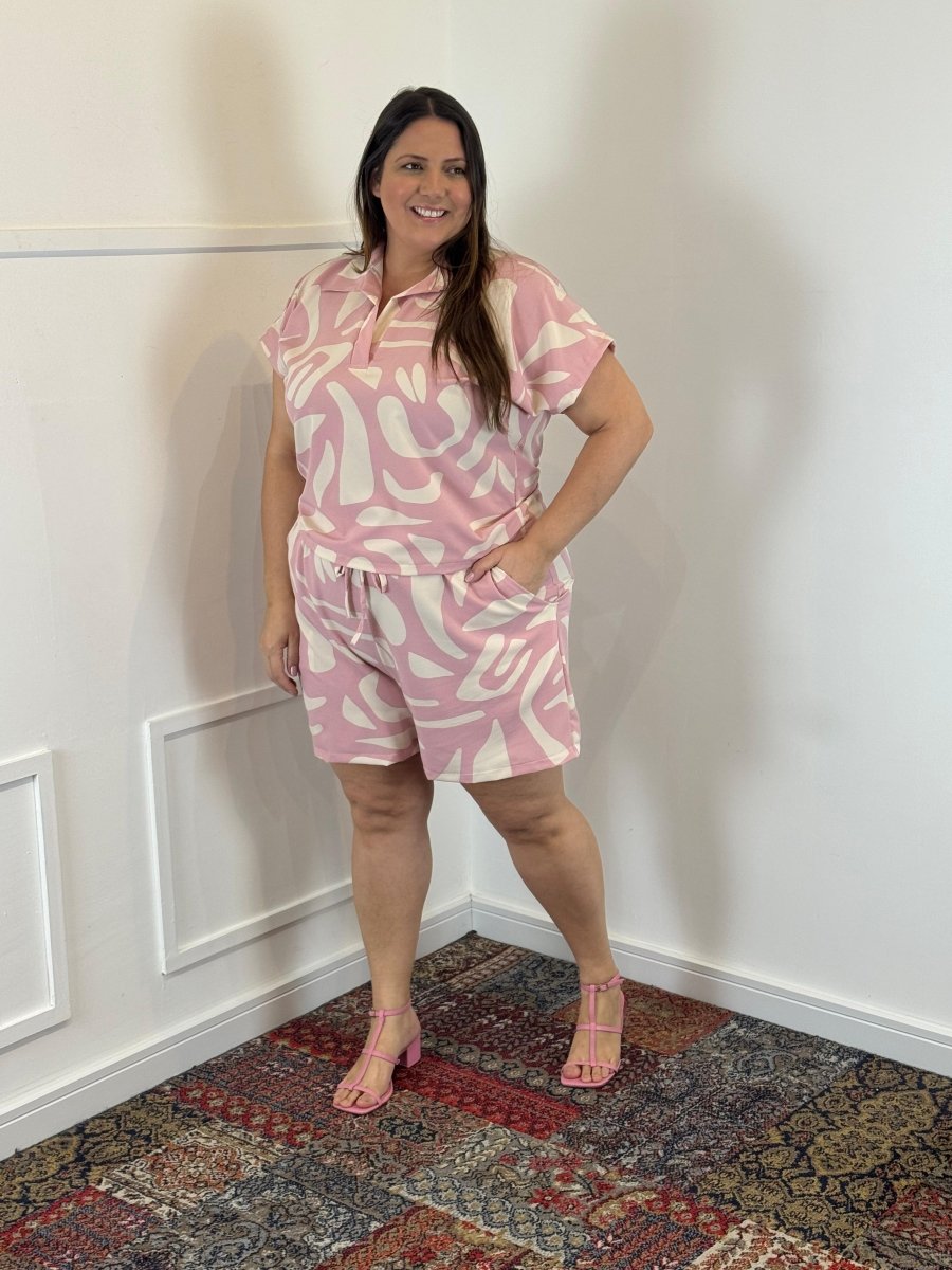 Conjunto Salvador – Bermuda e Blusa em Crepe com Estampa Geométrica - Naguirre Shop