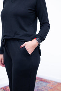 Conjunto Zurique - Lãzinha com Blusa Gola V e Calça Pantalona com Bolsos Faca - Naguirre Shop