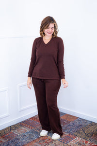 Conjunto Zurique - Lãzinha com Blusa Gola V e Calça Pantalona com Bolsos Faca - Naguirre Shop