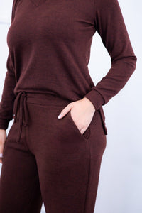 Conjunto Zurique - Lãzinha com Blusa Gola V e Calça Pantalona com Bolsos Faca - Naguirre Shop