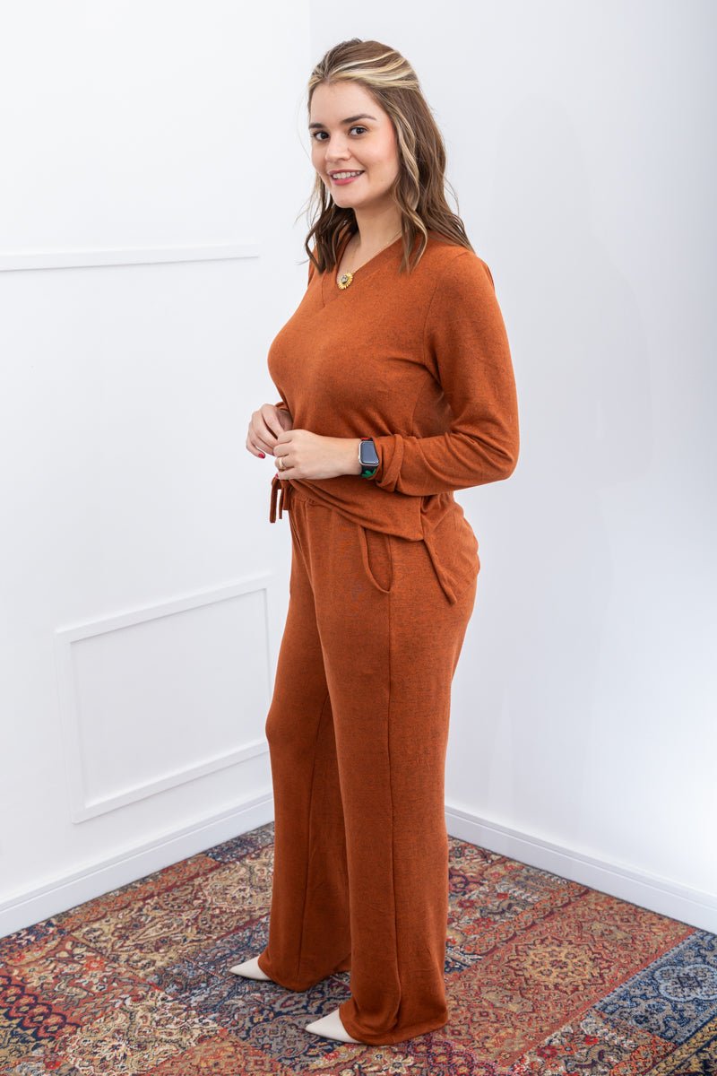 Conjunto Zurique - Lãzinha com Blusa Gola V e Calça Pantalona com Bolsos Faca - Naguirre Shop