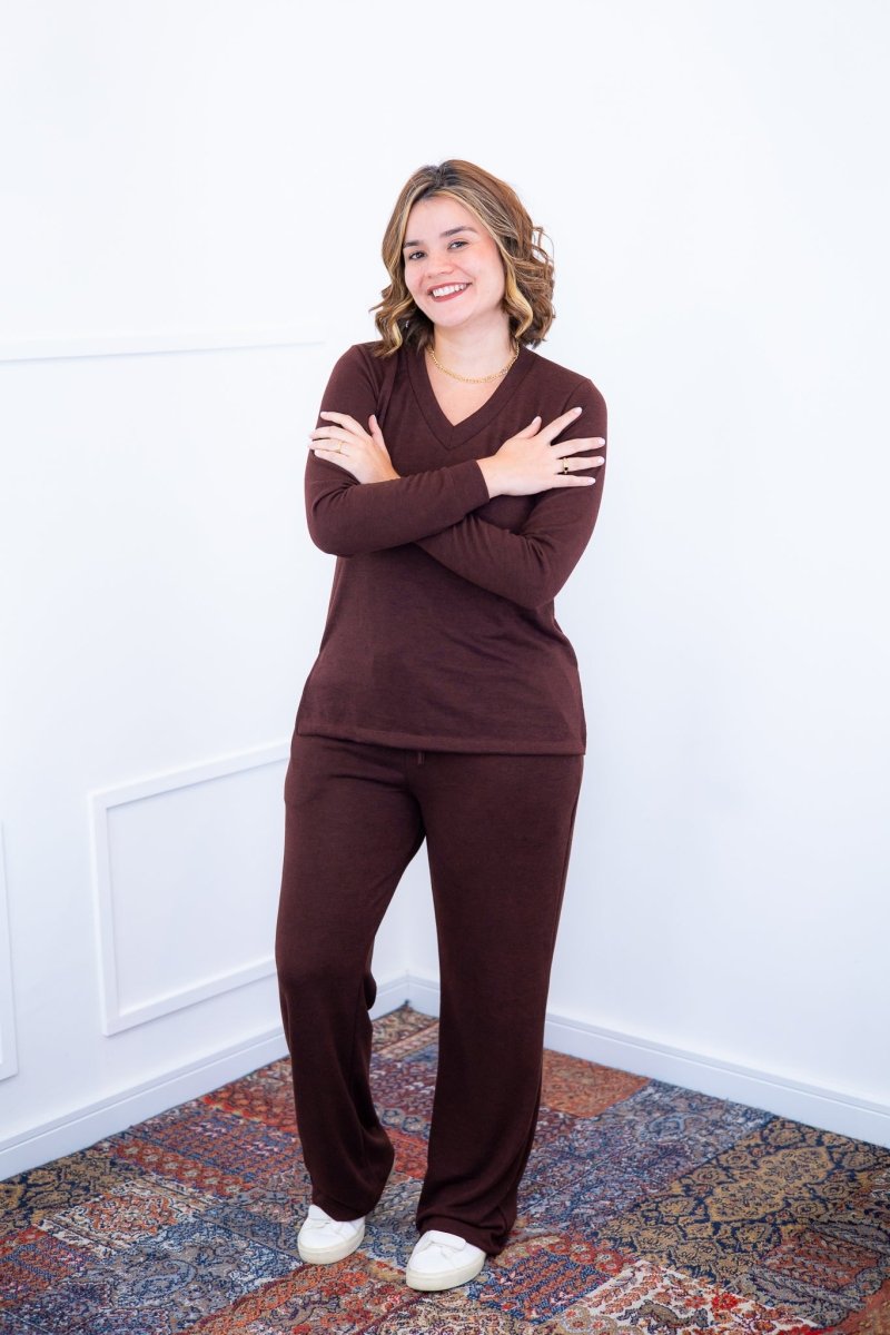 Conjunto Zurique - Lãzinha com Blusa Gola V e Calça Pantalona com Bolsos Faca - Naguirre Shop