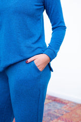 Conjunto Zurique - Lãzinha com Blusa Gola V e Calça Pantalona com Bolsos Faca - Naguirre Shop