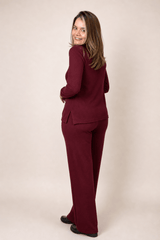 Conjunto Zurique - Lãzinha com Blusa Gola V e Calça Pantalona com Bolsos Faca - Naguirre Shop