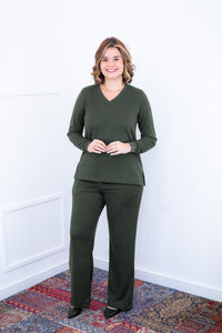 Conjunto Zurique - Lãzinha com Blusa Gola V e Calça Pantalona com Bolsos Faca - Naguirre Shop