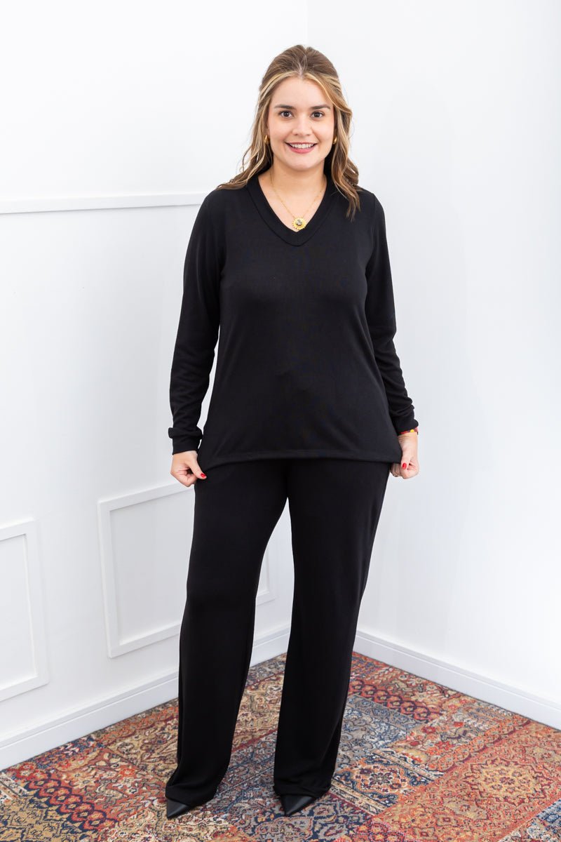 Conjunto Zurique - Lãzinha com Blusa Gola V e Calça Pantalona com Bolsos Faca - Naguirre Shop