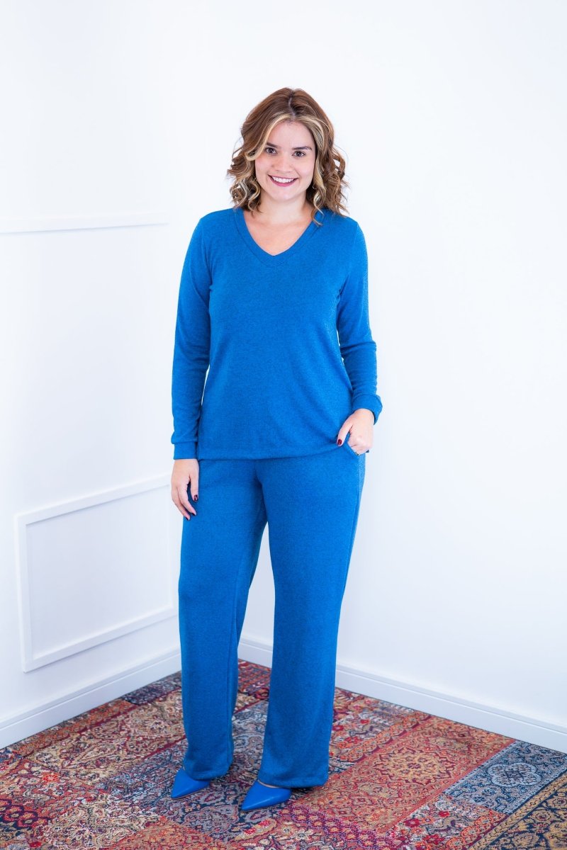 Conjunto Zurique - Lãzinha com Blusa Gola V e Calça Pantalona com Bolsos Faca - Naguirre Shop