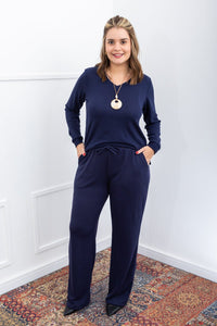 Conjunto Zurique - Lãzinha com Blusa Gola V e Calça Pantalona com Bolsos Faca - Naguirre Shop