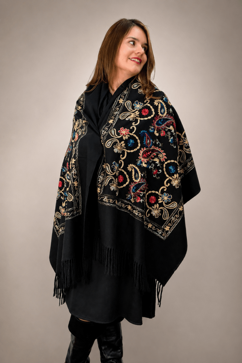 Echarpe Bordado Flanelado - Naguirre Shop