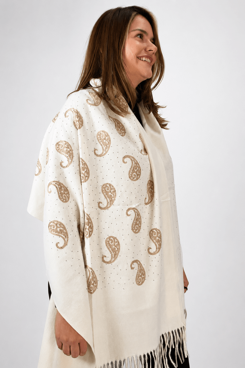 Echarpe Bordado Flanelado - Naguirre Shop