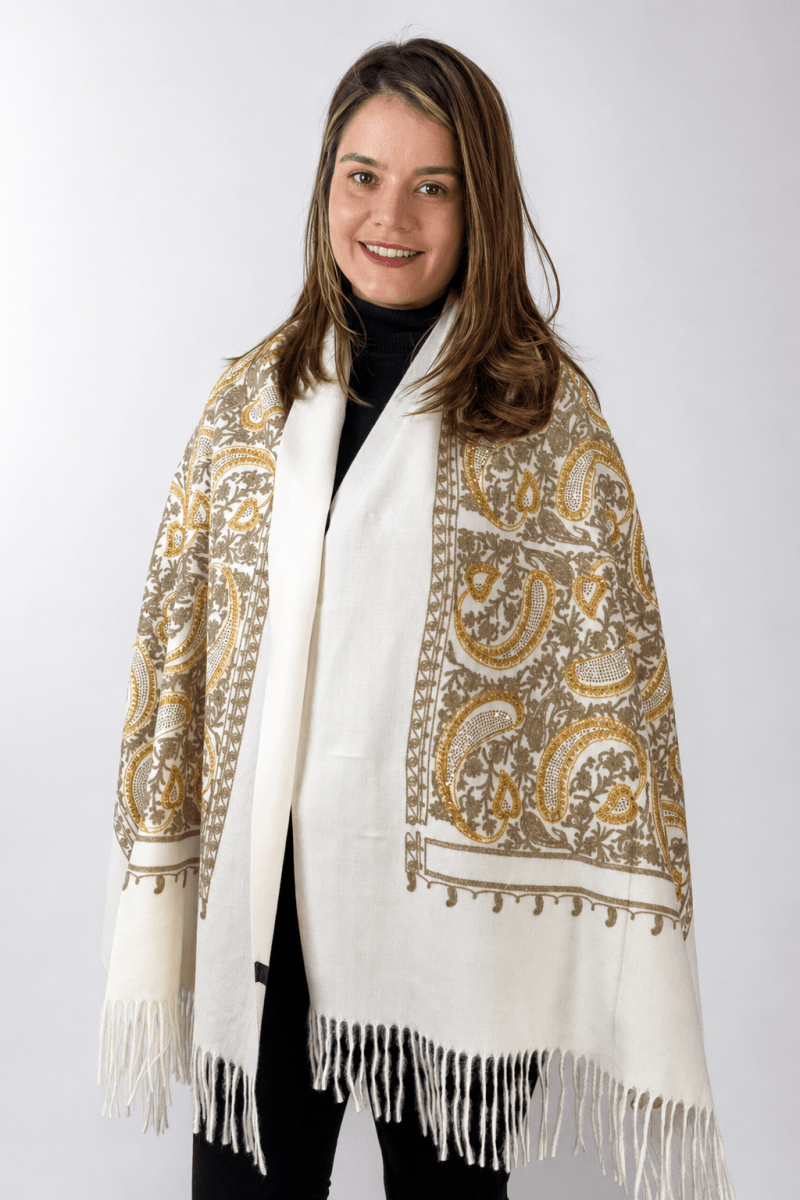 Echarpe Bordado Flanelado - Naguirre Shop