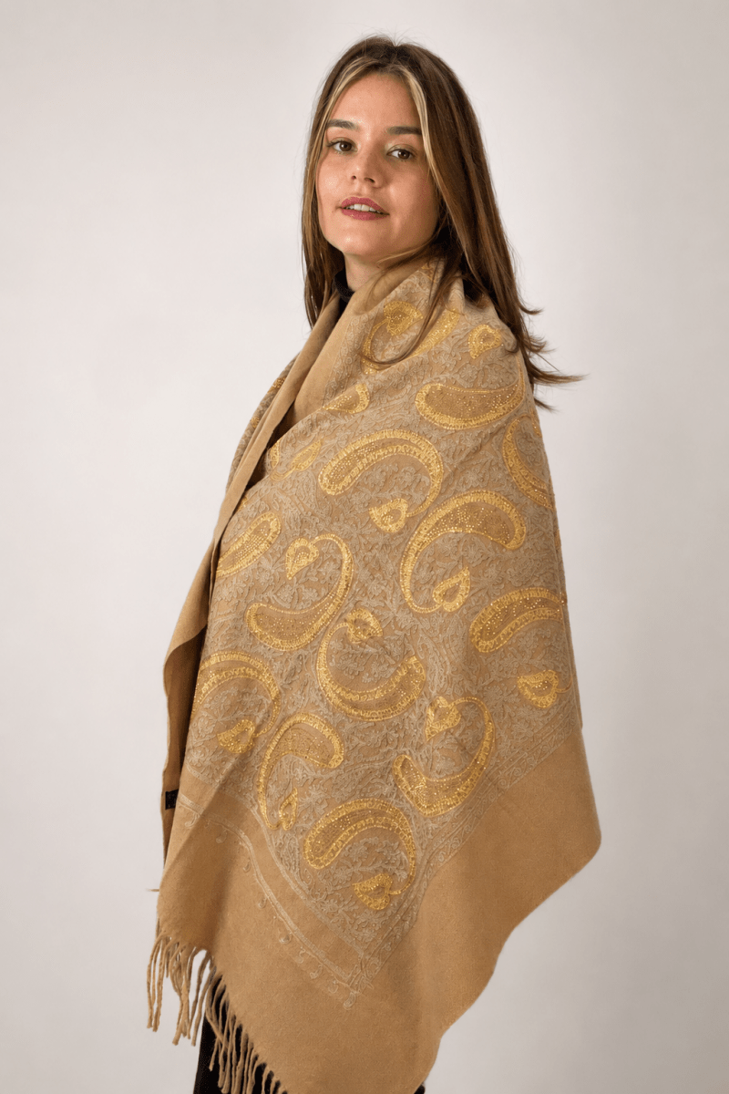 Echarpe Bordado Flanelado - Naguirre Shop