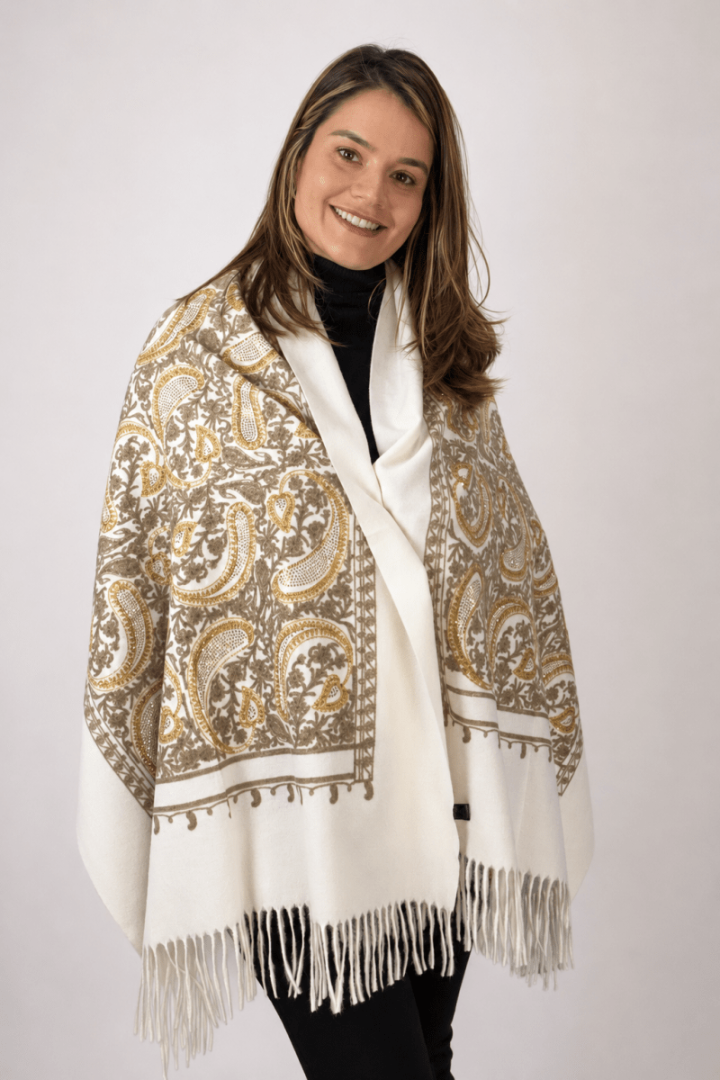Echarpe Bordado Flanelado - Naguirre Shop
