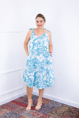 Vestido Paty – Decote Redondo e Alças Ajustáveis em Crepe