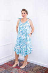 Vestido Paty – Decote Redondo e Alças Ajustáveis em Crepe