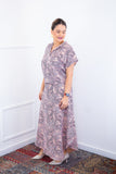 Conjunto Rio – Saia Longa e Blusa com Decote V em Crepe com Caimento Fluido