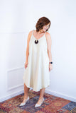 Vestido Dandara - Midi de Alça Decote V em Linho Light