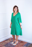 Vestido Decote V Manga Morcego em Viscolinho Sabrina