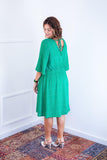 Vestido Decote V Manga Morcego em Viscolinho Sabrina