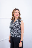 Blusa Júlia – Em Crepe com Detalhes Laterais
