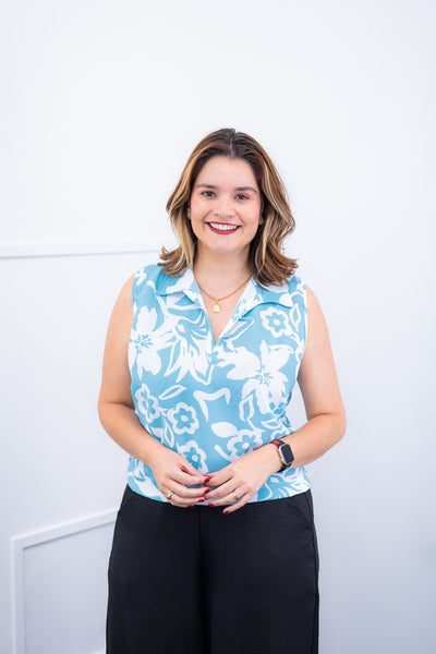 Blusa Júlia – Em Crepe com Detalhes Laterais